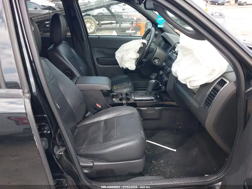 2012 FORD ESCAPE LIMITED