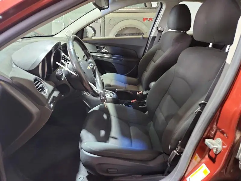 2012 CHEVROLET CRUZE LT  