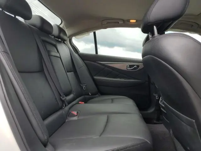 2017 INFINITI Q50 BASE  