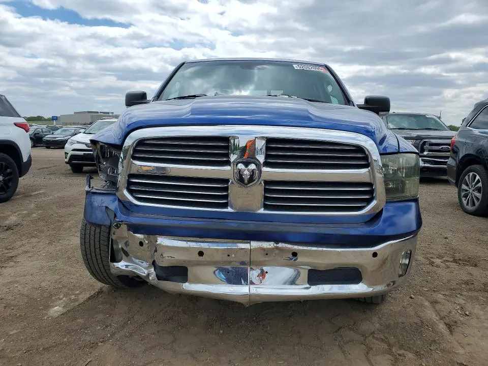 2014 RAM 1500 SLT  