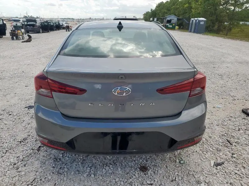 2019 HYUNDAI ELANTRA SEL  