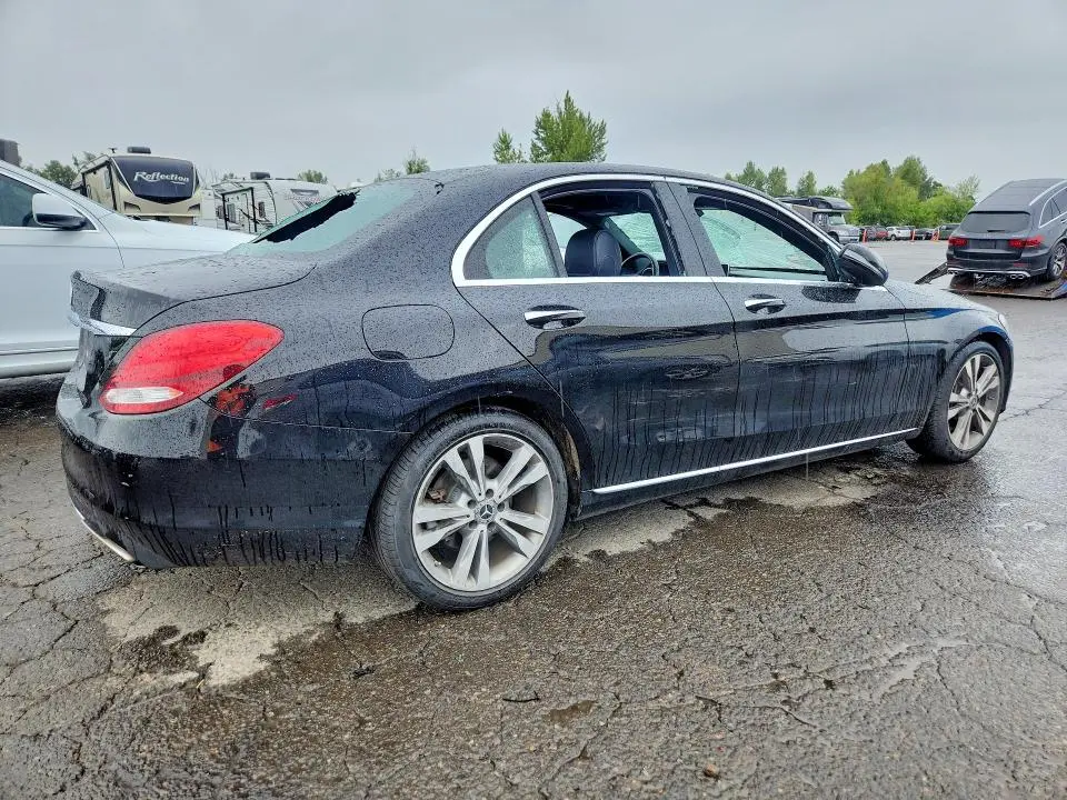 2018 MERCEDES-BENZ C 300  