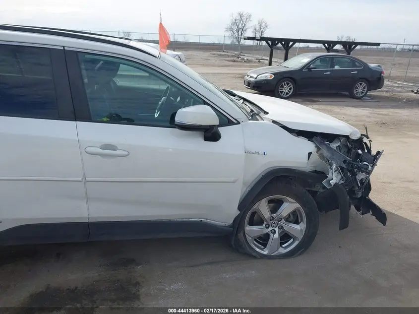 2021 TOYOTA RAV4 HYBRID XLE PREMIUM