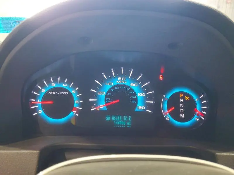 2011 FORD FUSION SE  