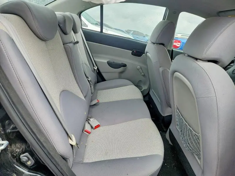 2010 HYUNDAI ACCENT GLS  