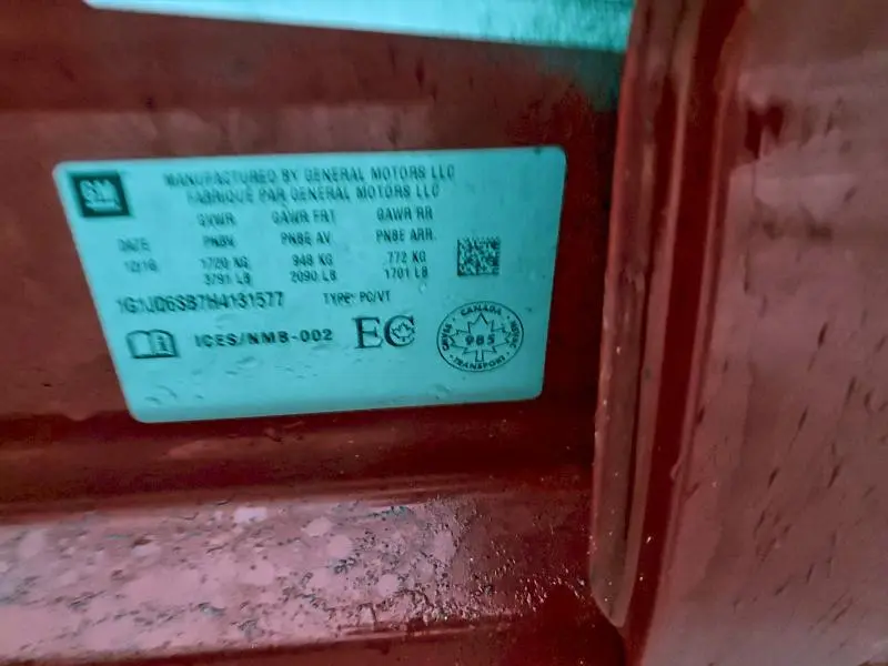 2017 CHEVROLET SONIC LT  