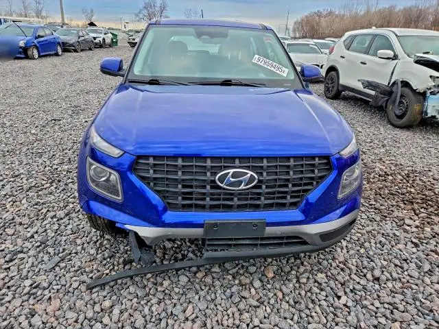 2023 HYUNDAI VENUE SE  