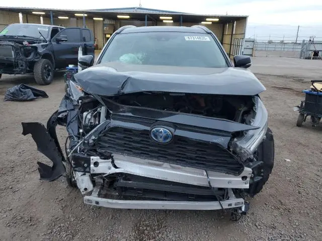 2021 TOYOTA RAV4 XLE  