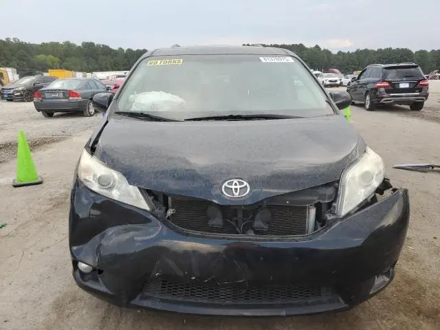 2015 TOYOTA SIENNA XLE