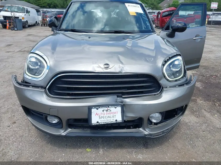 2017 MINI COUNTRYMAN COOPER