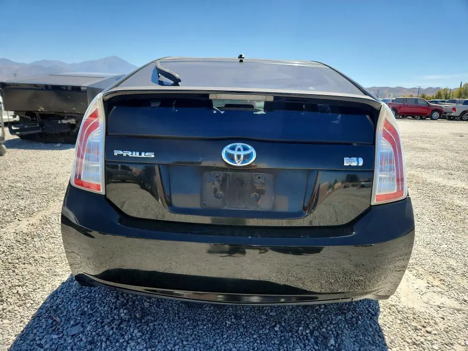 2014 TOYOTA PRIUS TWO  