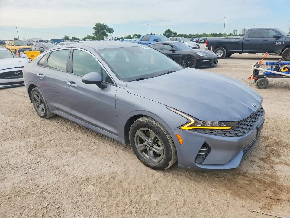 2021 KIA K5 LXS  