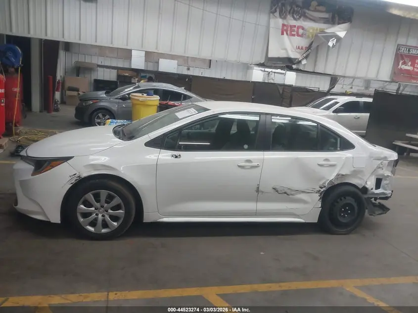 2021 TOYOTA COROLLA LE