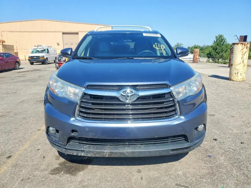 2016 TOYOTA HIGHLANDER XLE  