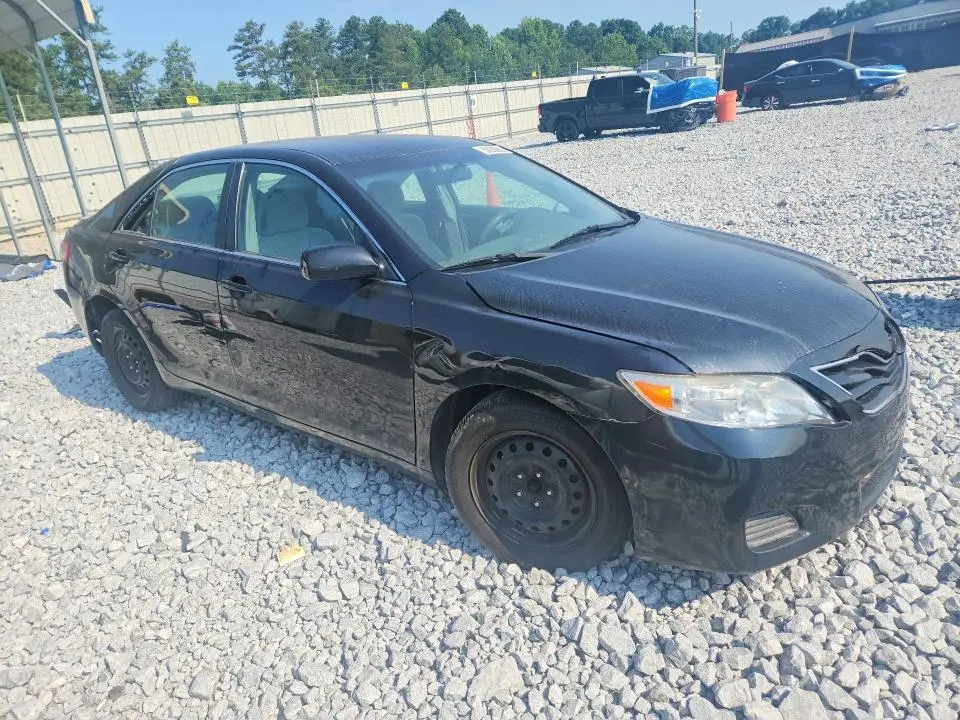 2011 TOYOTA CAMRY LE  