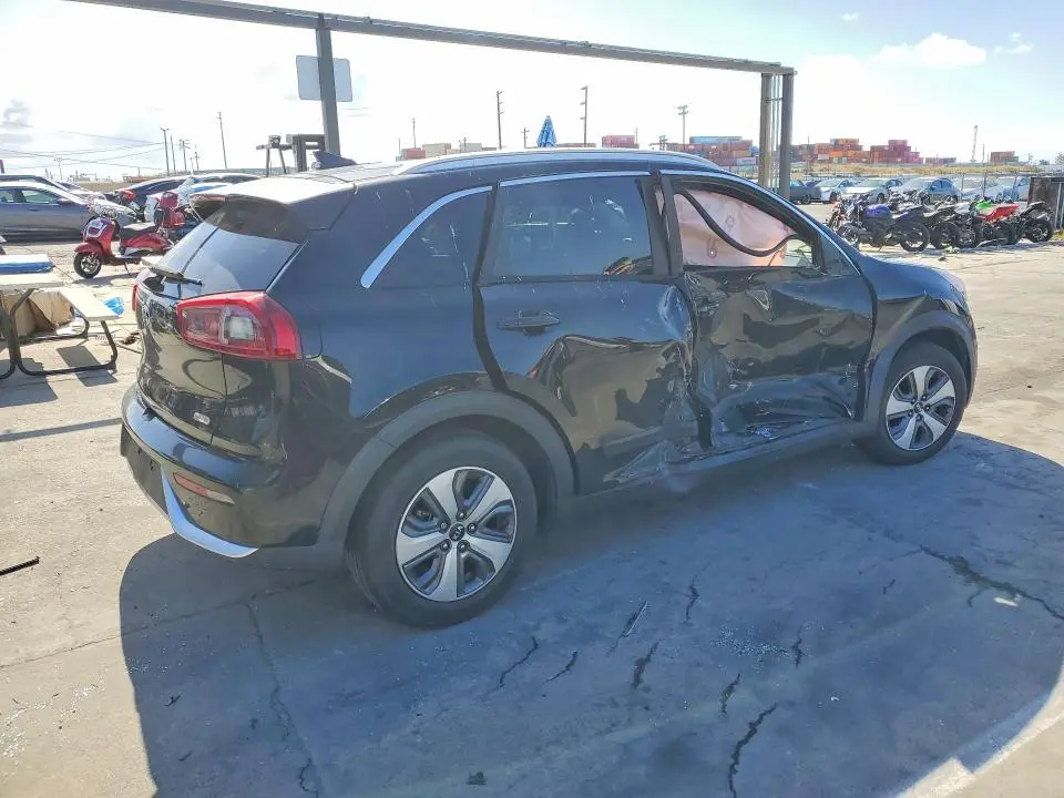 2019 KIA NIRO LX  