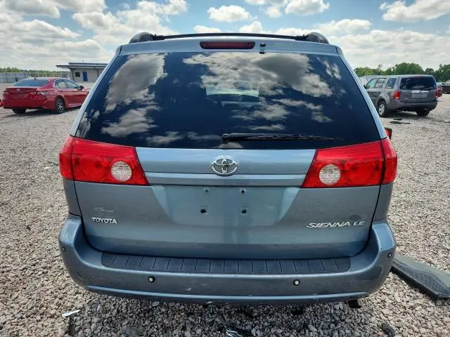 2010 TOYOTA SIENNA LE 7-PASSENGER  