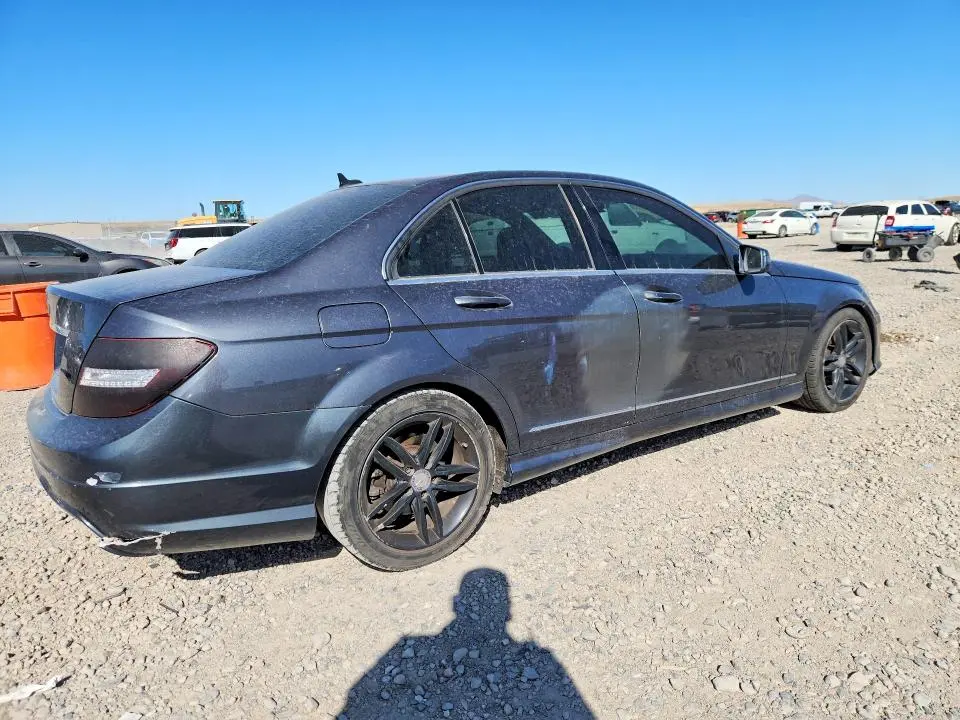 2013 MERCEDES-BENZ C 250  