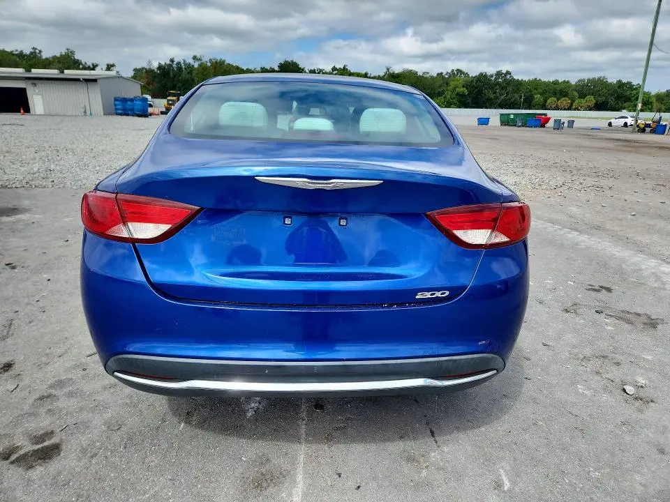 2015 CHRYSLER 200 LIMITED  