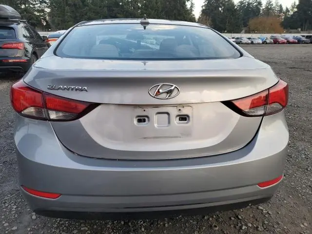 2016 HYUNDAI ELANTRA SE  