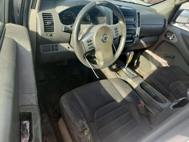 2014 NISSAN FRONTIER S  