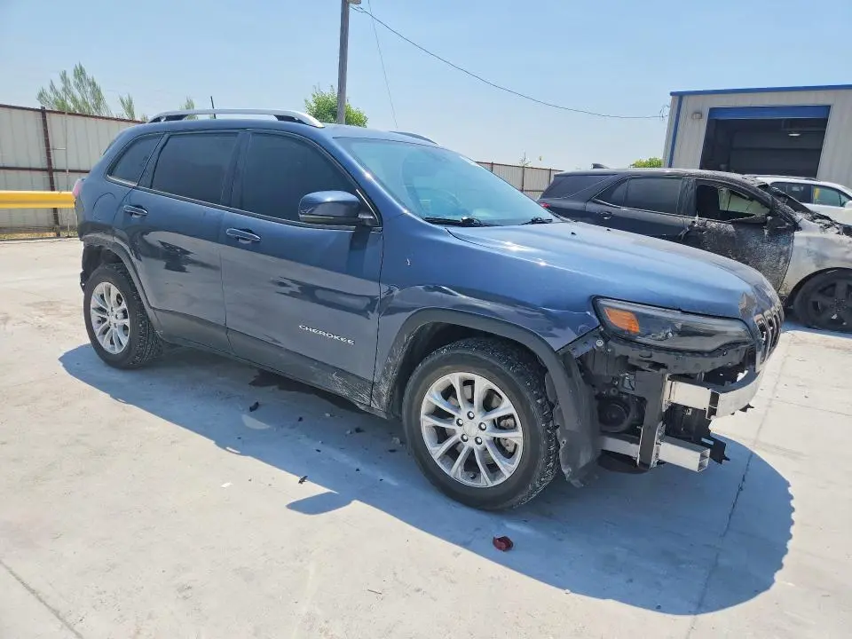 2021 JEEP CHEROKEE LATITUDE  