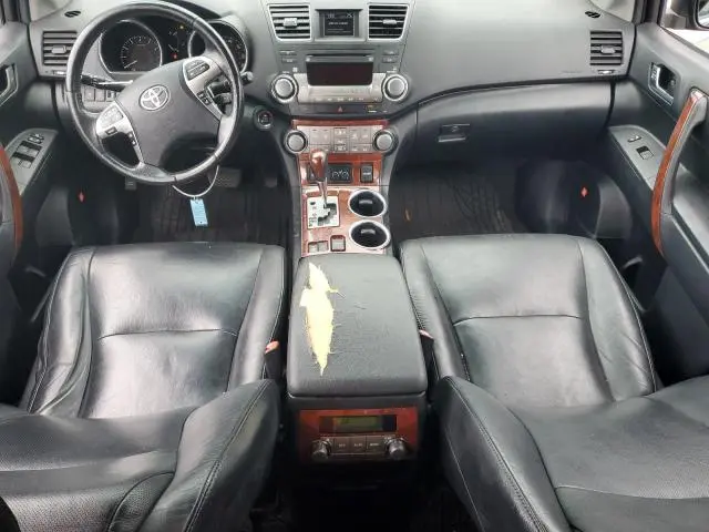 2011 TOYOTA HIGHLANDER LIMITED  