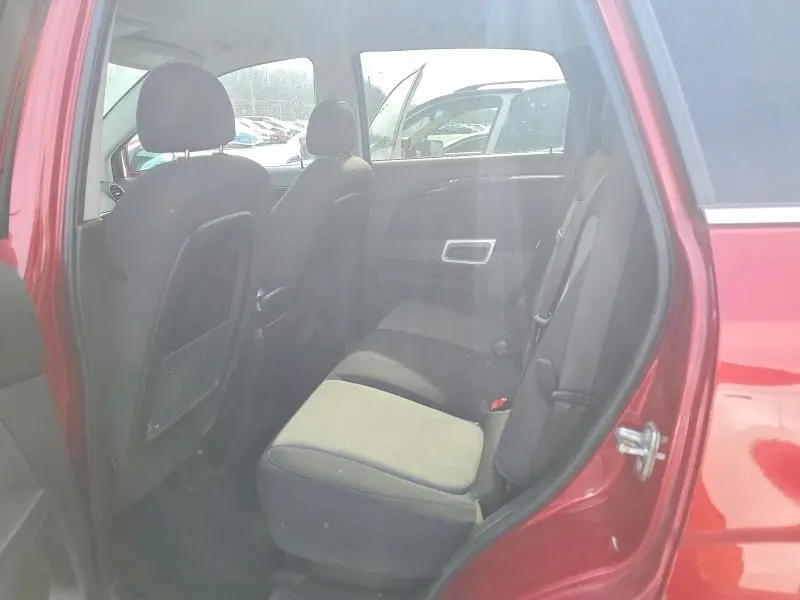 2014 CHEVROLET CAPTIVA LS  