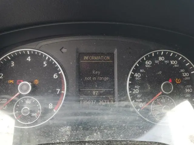 2013 VOLKSWAGEN PASSAT SE