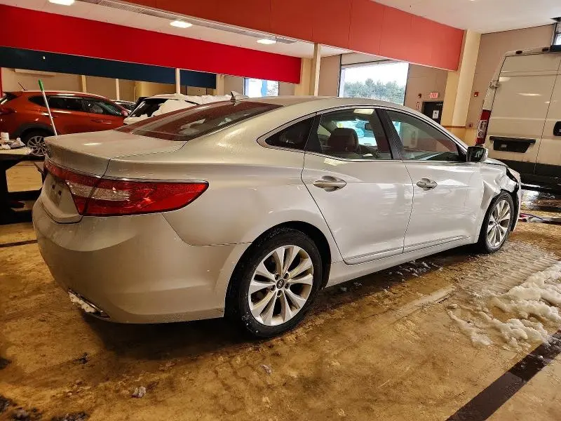 2012 HYUNDAI AZERA GLS  