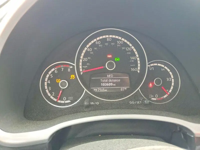 2016 VOLKSWAGEN BEETLE S  