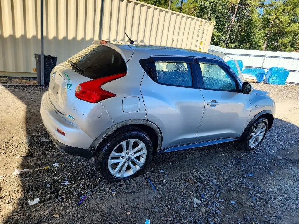 2014 NISSAN JUKE S  