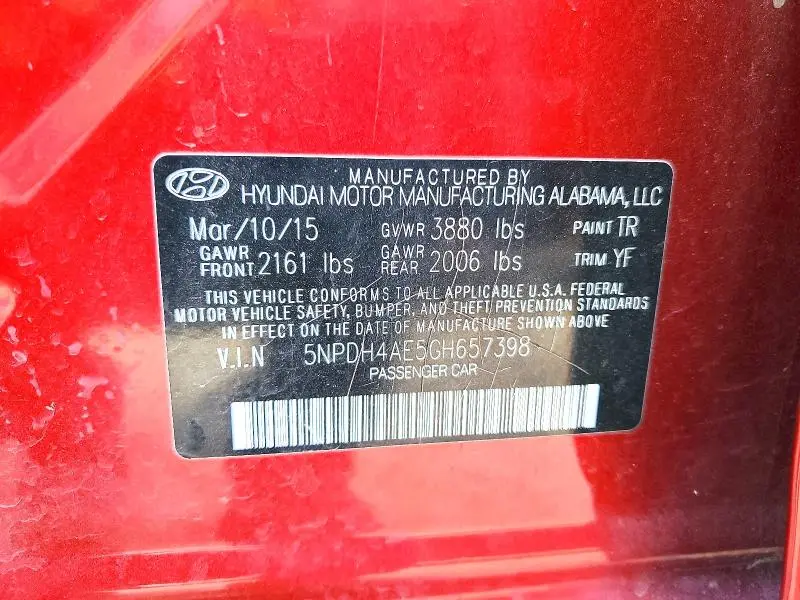 2016 HYUNDAI ELANTRA SE  