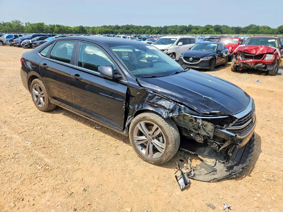 2024 VOLKSWAGEN JETTA SE  