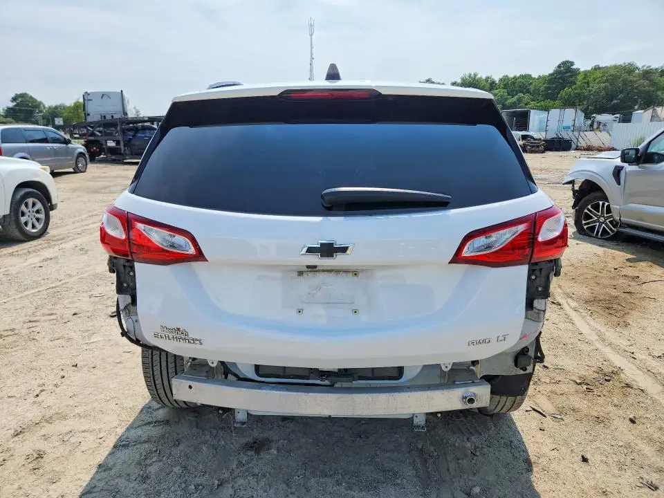 2021 CHEVROLET EQUINOX LT  