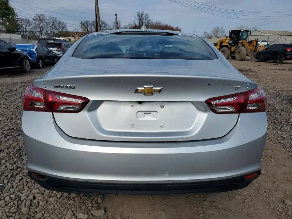 2022 CHEVROLET MALIBU LT  