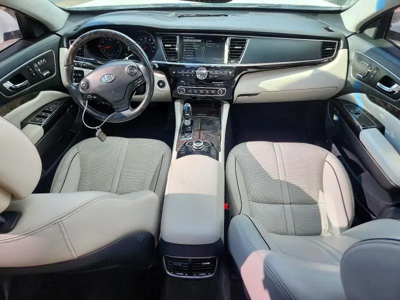 2015 KIA K900 LUXURY  