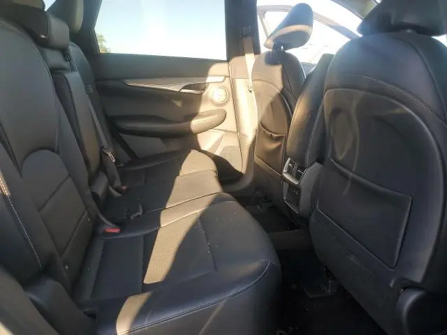 2022 INFINITI QX50 ESSENTIAL  