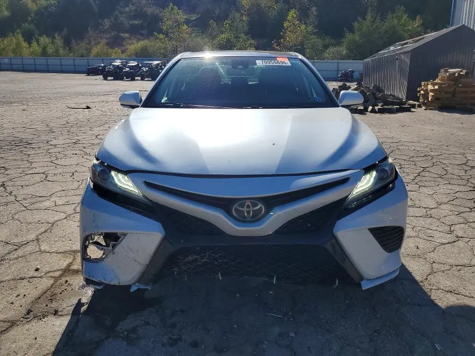 2019 TOYOTA CAMRY XSE  