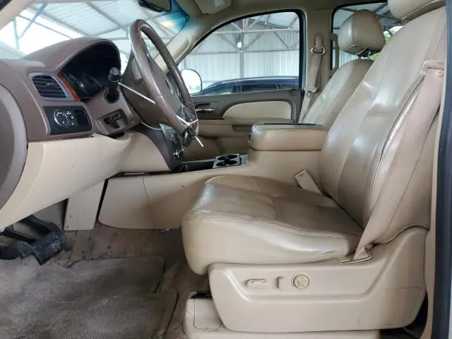 2010 GMC YUKON XL C1500 SLT