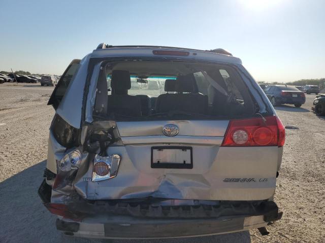 2010 TOYOTA SIENNA CE