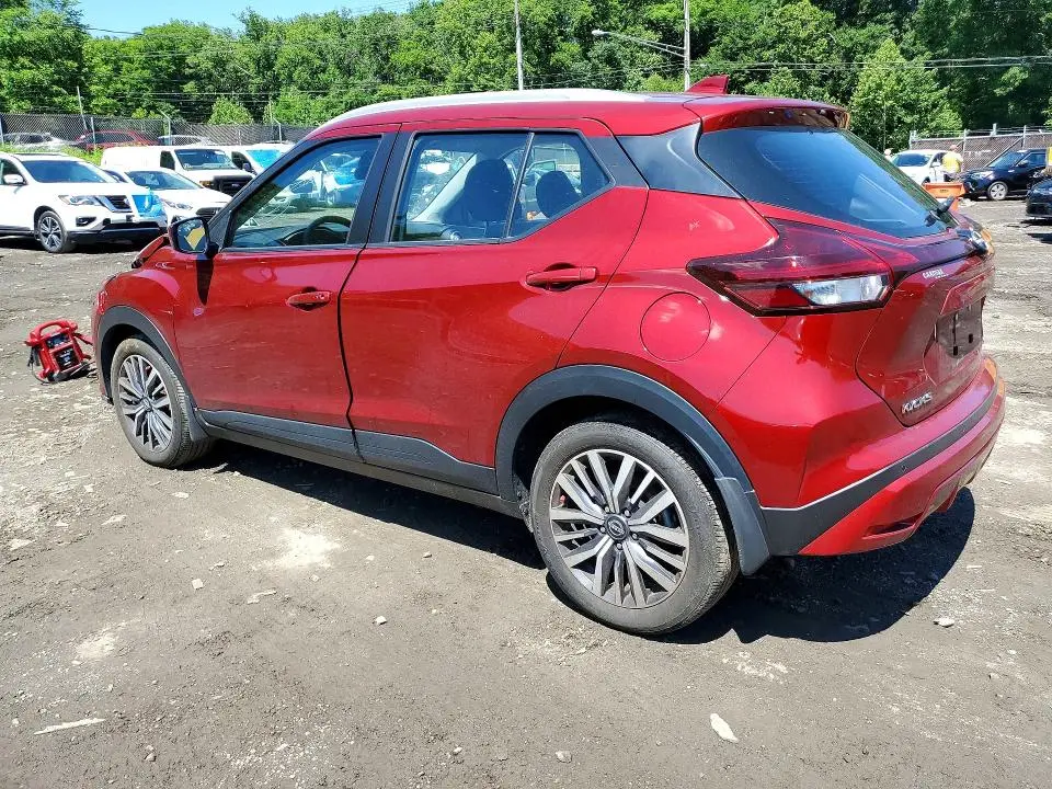 2024 NISSAN KICKS SV  