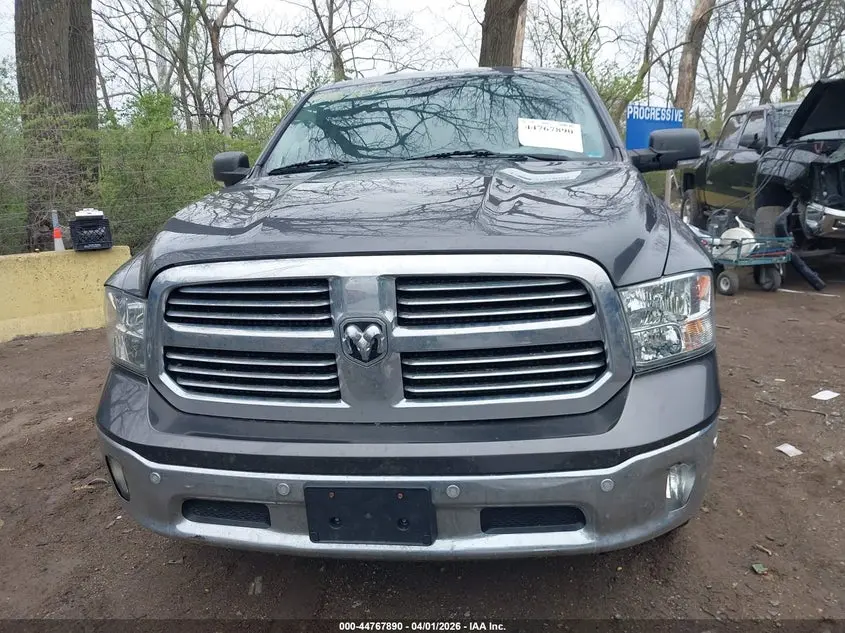 2017 RAM 1500 BIG HORN  4X4 5'7 BOX