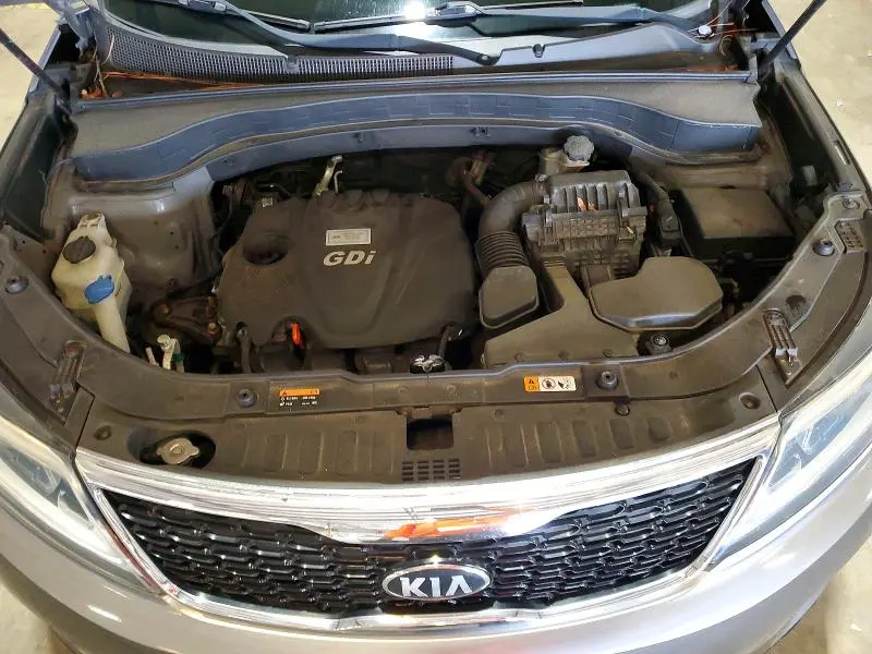 2014 KIA SORENTO LX  