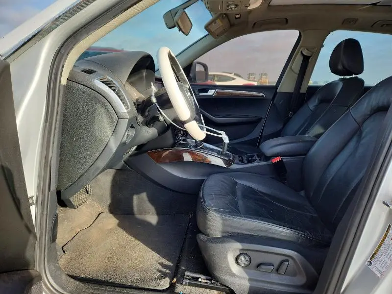 2011 AUDI Q5 PREMIUM  