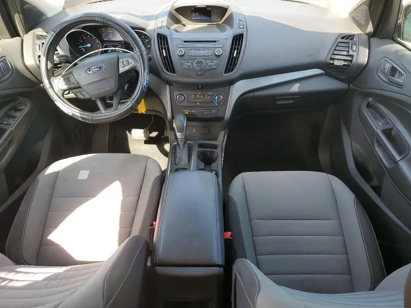 2017 FORD ESCAPE S  