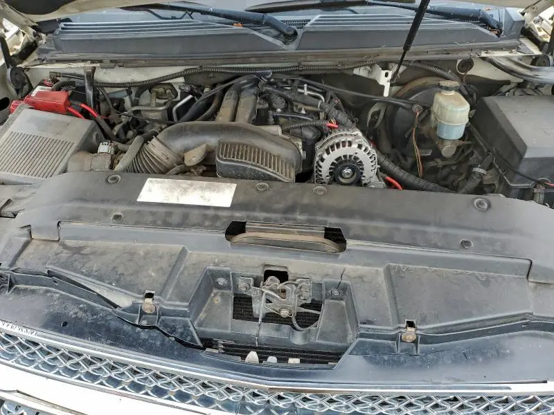 2011 CHEVROLET TAHOE C1500 LTZ  