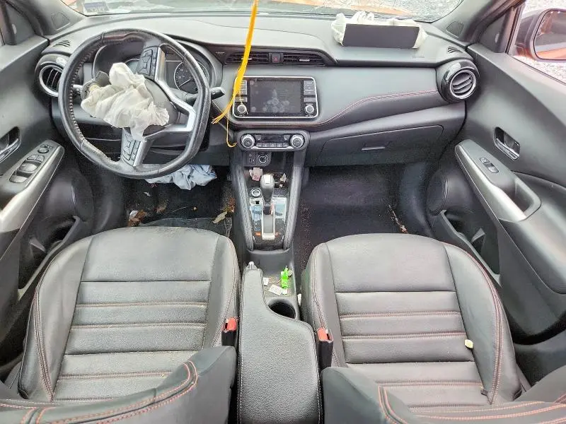 2019 NISSAN KICKS SR  