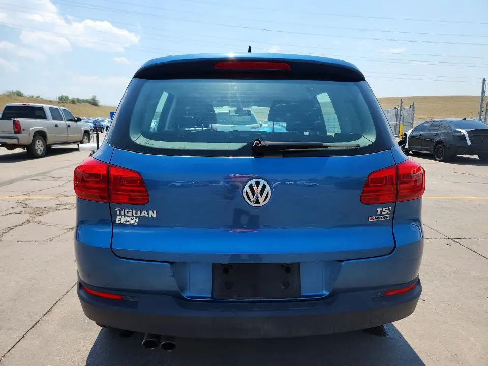 2017 VOLKSWAGEN TIGUAN S  