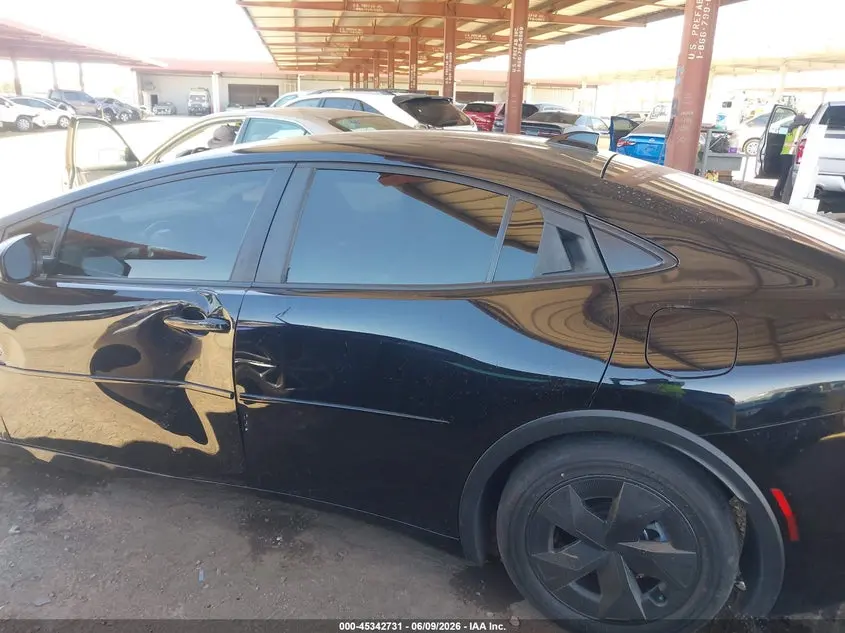 2024 TOYOTA PRIUS LE